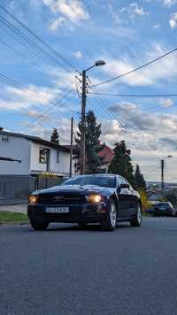 Ford Mustang 3.7l v6, manual +LPG  ZAMIENIE