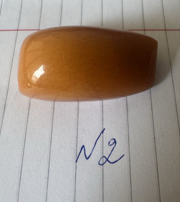 Янтарная брошь СССР