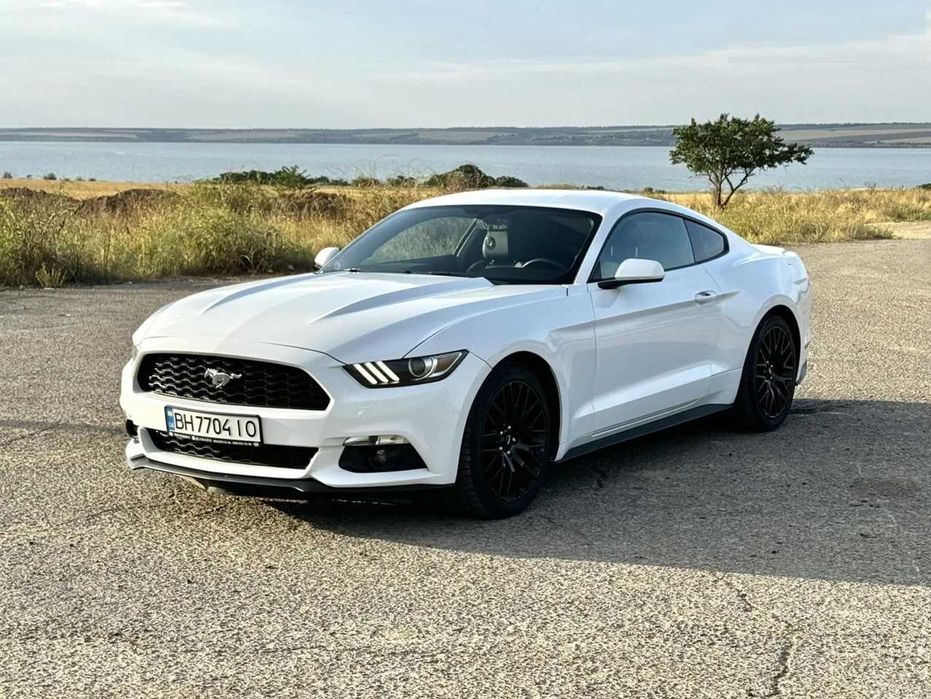 Ford Mustang Ecoboost 2015 рік