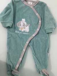 babygrow bebe 1 mês novo