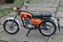 Wsk 125 Bąk z częściami