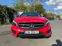 Mercedes-Benz GLA Mercedes GLA 250 4matic z 2015r. w piękny czerwonym kolorze