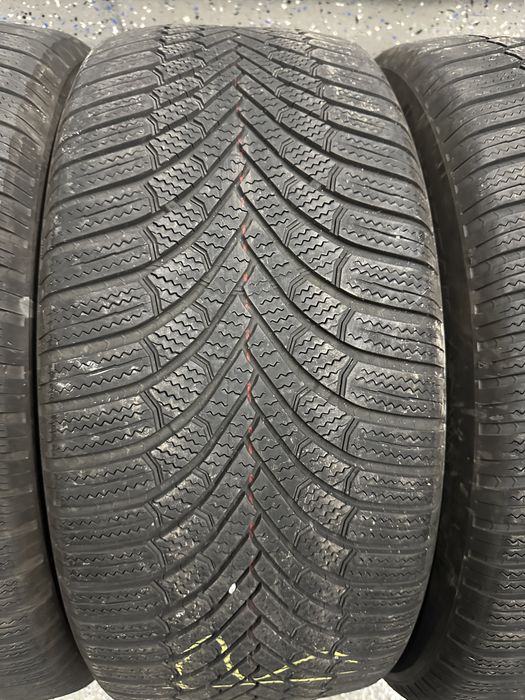 255/50/19 bridgestone