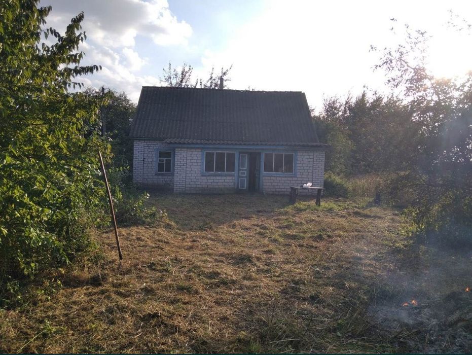 Будинок ,дача ,село Полова.
