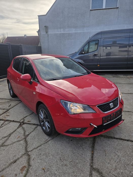 Seat Ibiza 5d klima lift i-tech zobacz 8800 zl