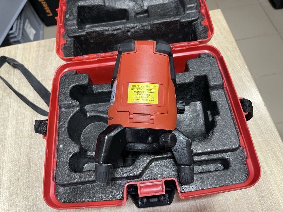 Hilti PM 4-M / лінійний лазерний рівень Хілті