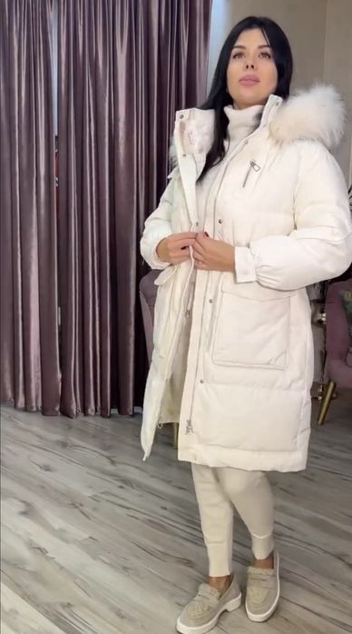 Куртка зимова натуральний єнот