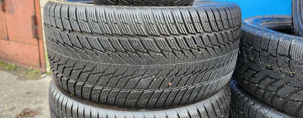 Goauto шини зима Superia 235 35 r19 Рік 2020 7мм купити Київ