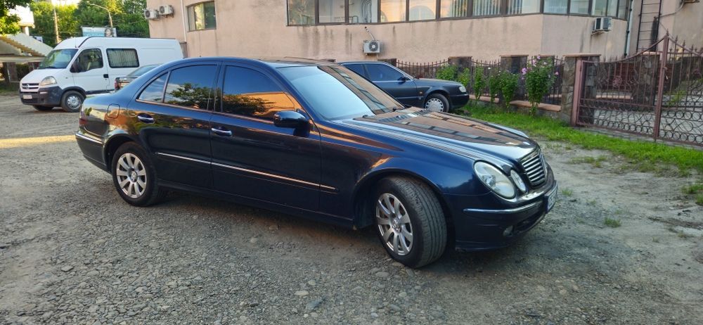 Мерседес W 211 2003 року. механіка