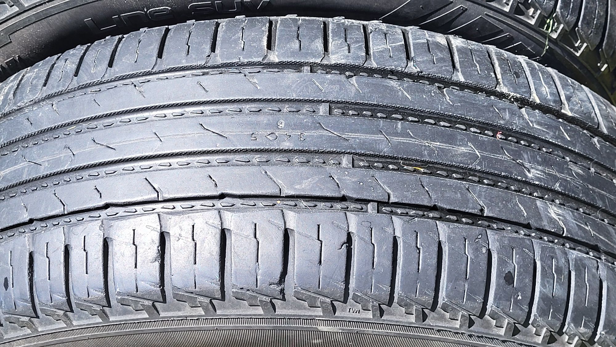 Cztery opony letnie Nokian Line SUV 235/60/R18