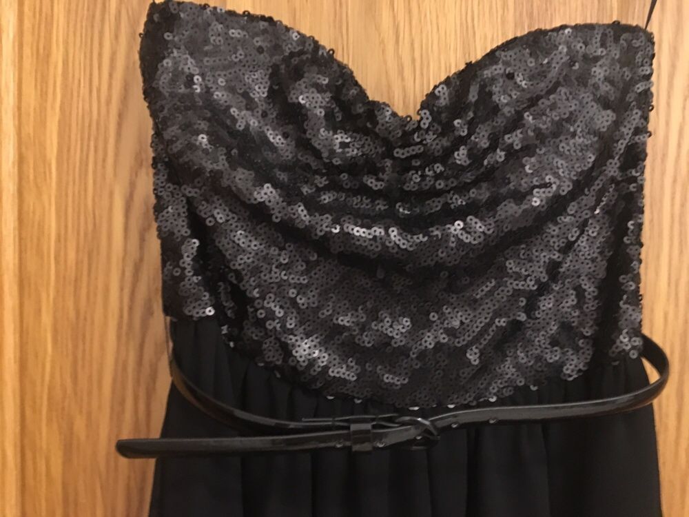 Vestido com lantejoulas