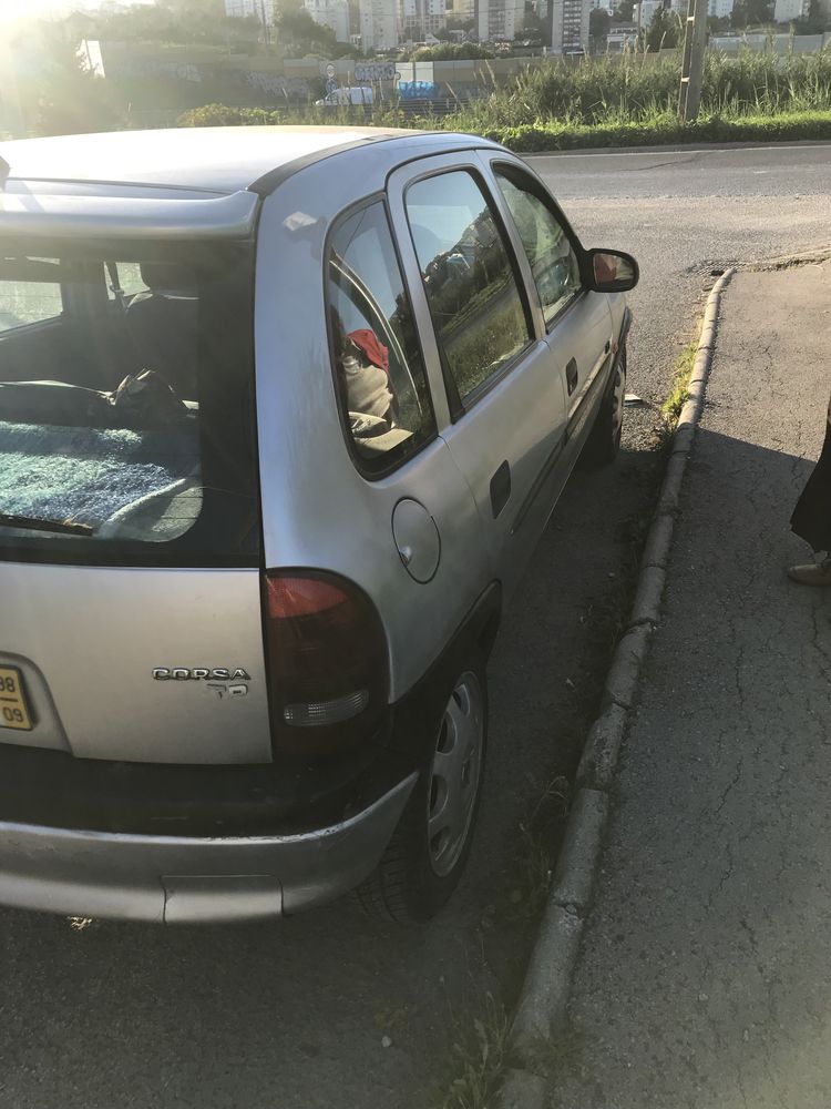 Venda opel corsa 1500 TD de2998
