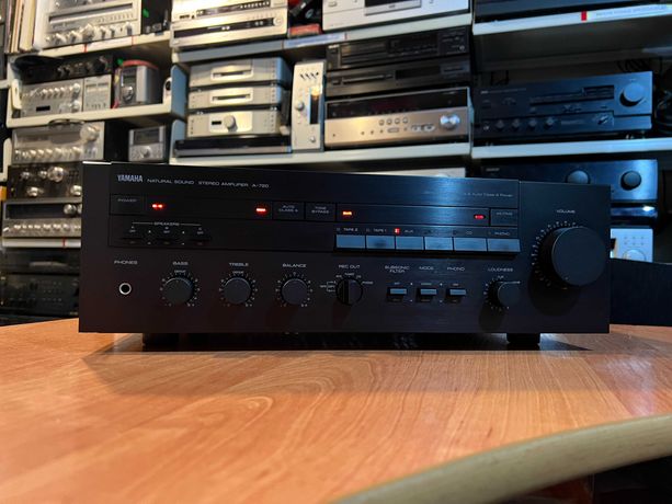 Wzmacniacz Yamaha A-720 Audio Room