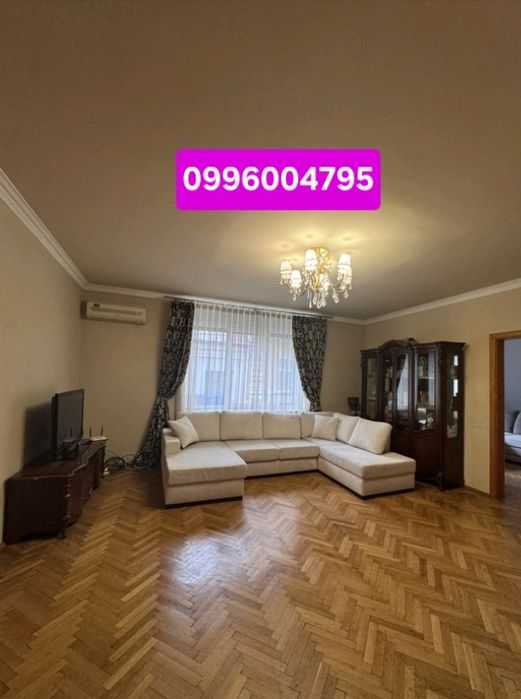 3 кім квартира +лоджія опалюється,Центр, вул. Сковороди, парковка.