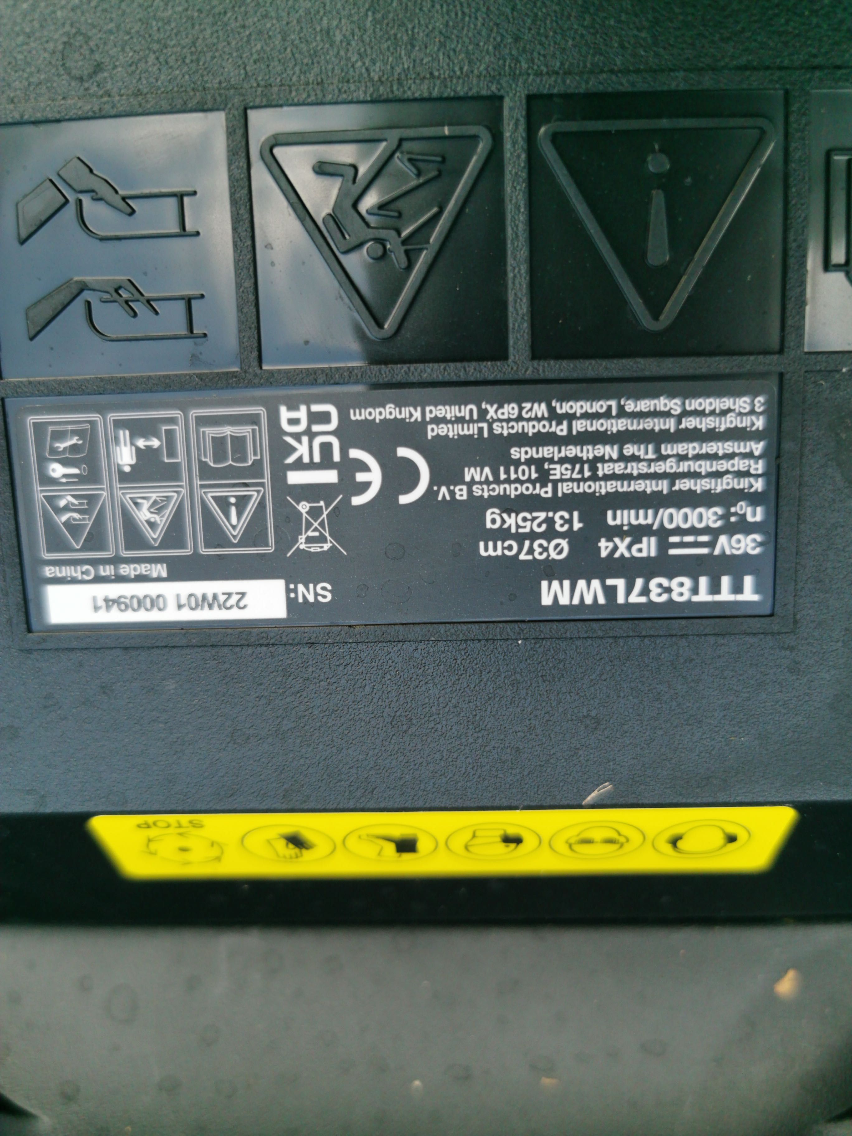 Kosiarka akumulatorowa Titan TTI836LWM 18V 5.0Ah