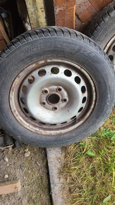 Резина на фольцваген кадік