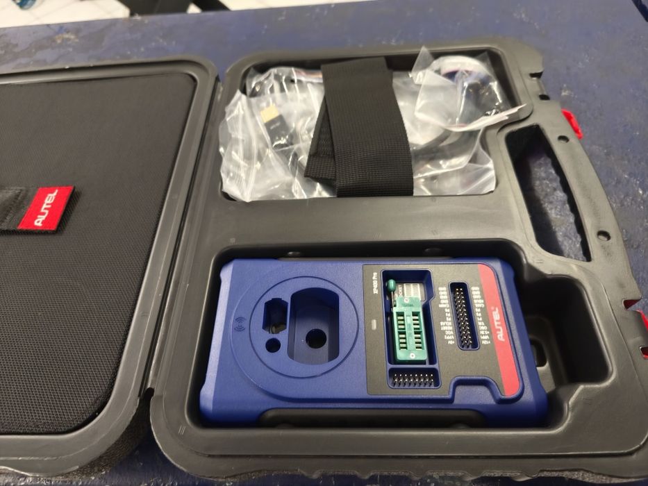 Máquina Autel IM508 + programador XP400Pro