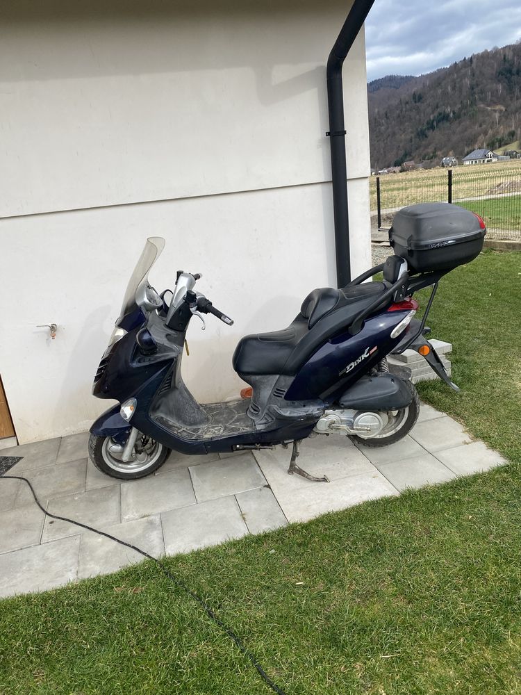 Sprzedam skuter kymco150