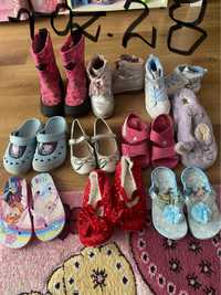 Buty , sandały adidas, śniegowce, klapki Elsa