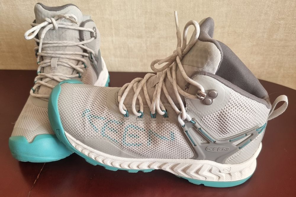 Черевики  KEEN NXIS EVO MID WP 38 р.