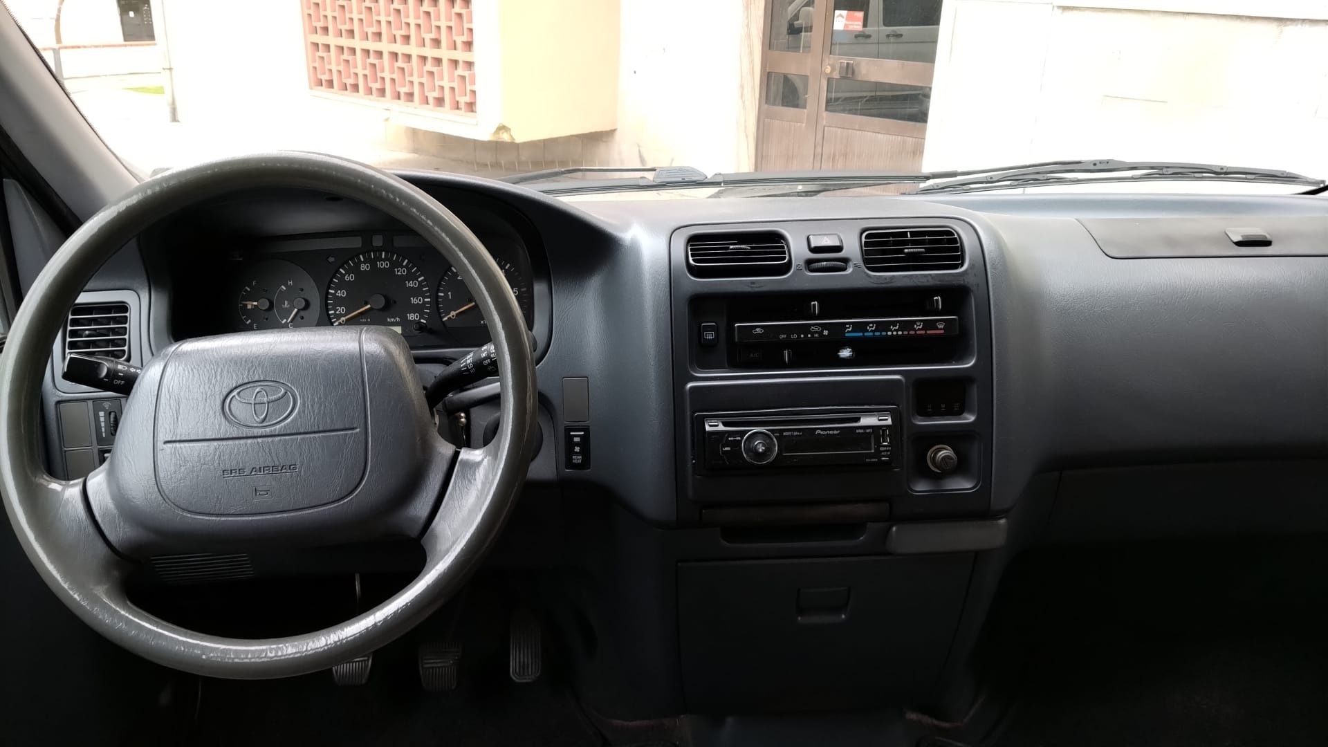 Toyota Hiace  usado
