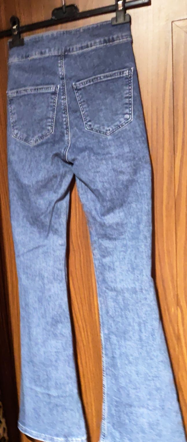 Dzwony dzinsy wysoki stan rozm W25 L28 Topshop petite