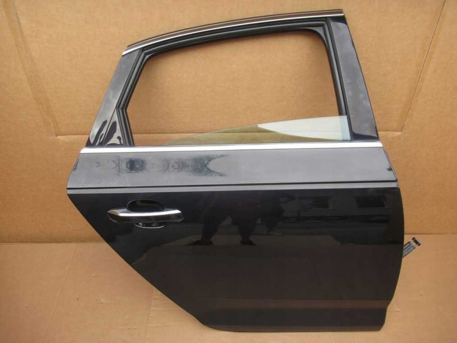 DRZWI tył tylne Prawe LY9T do AUDI A4 B9 8W SEDAN