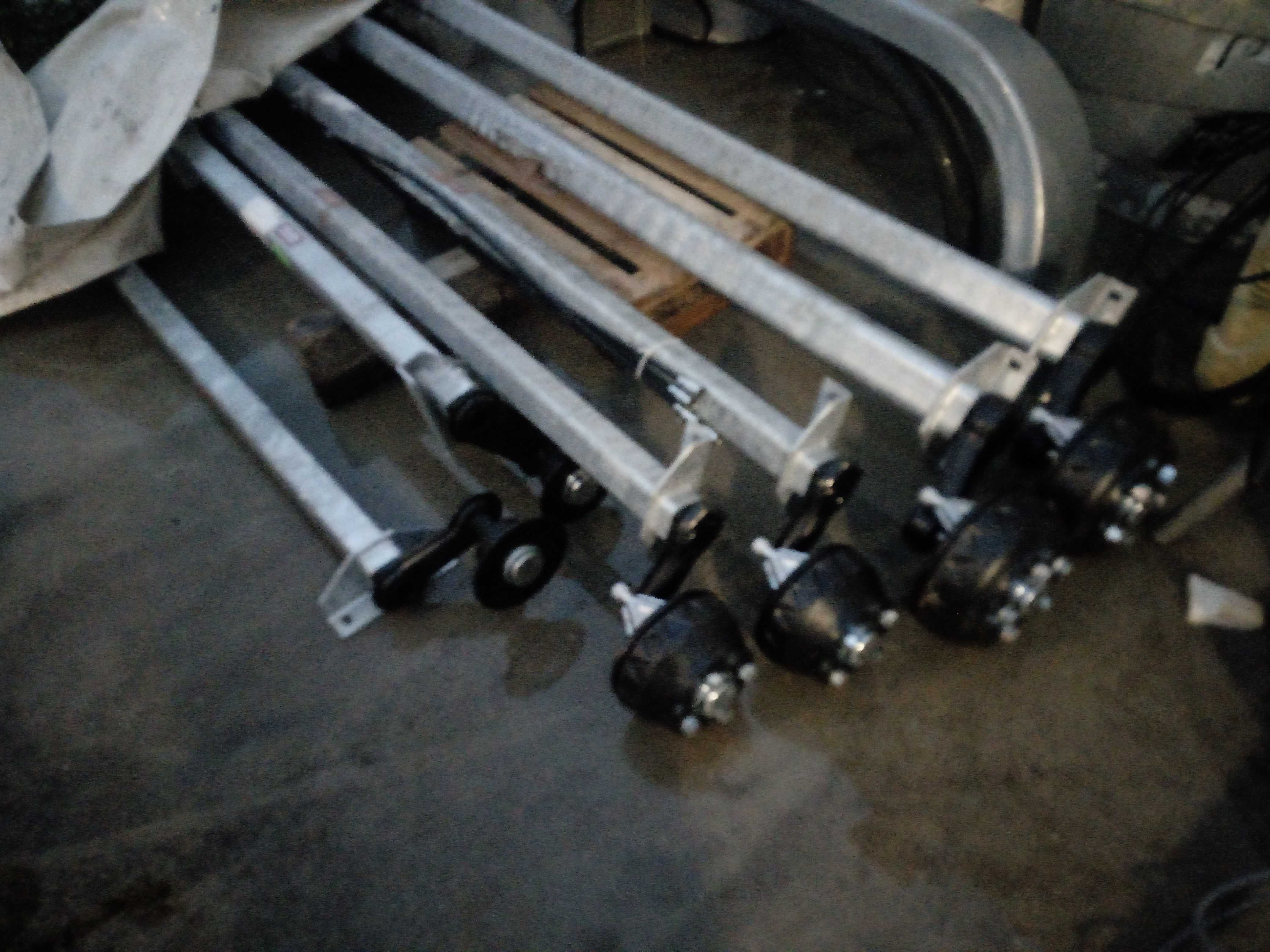 eixos-rodas-fabricaçao de peças e acessorios para atrelados,reboques