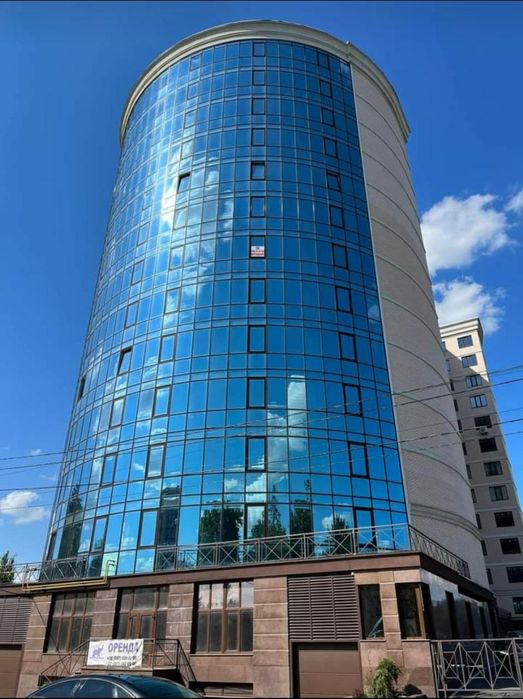 Продаж 2е ЖК Парадіз поруч з парком  та  річкою  Південний Буг