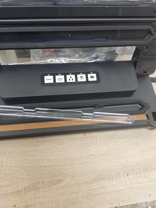 Вакууматор - вакуумний пакувальник, Німеччина Silver Crest SV 125 C3 B