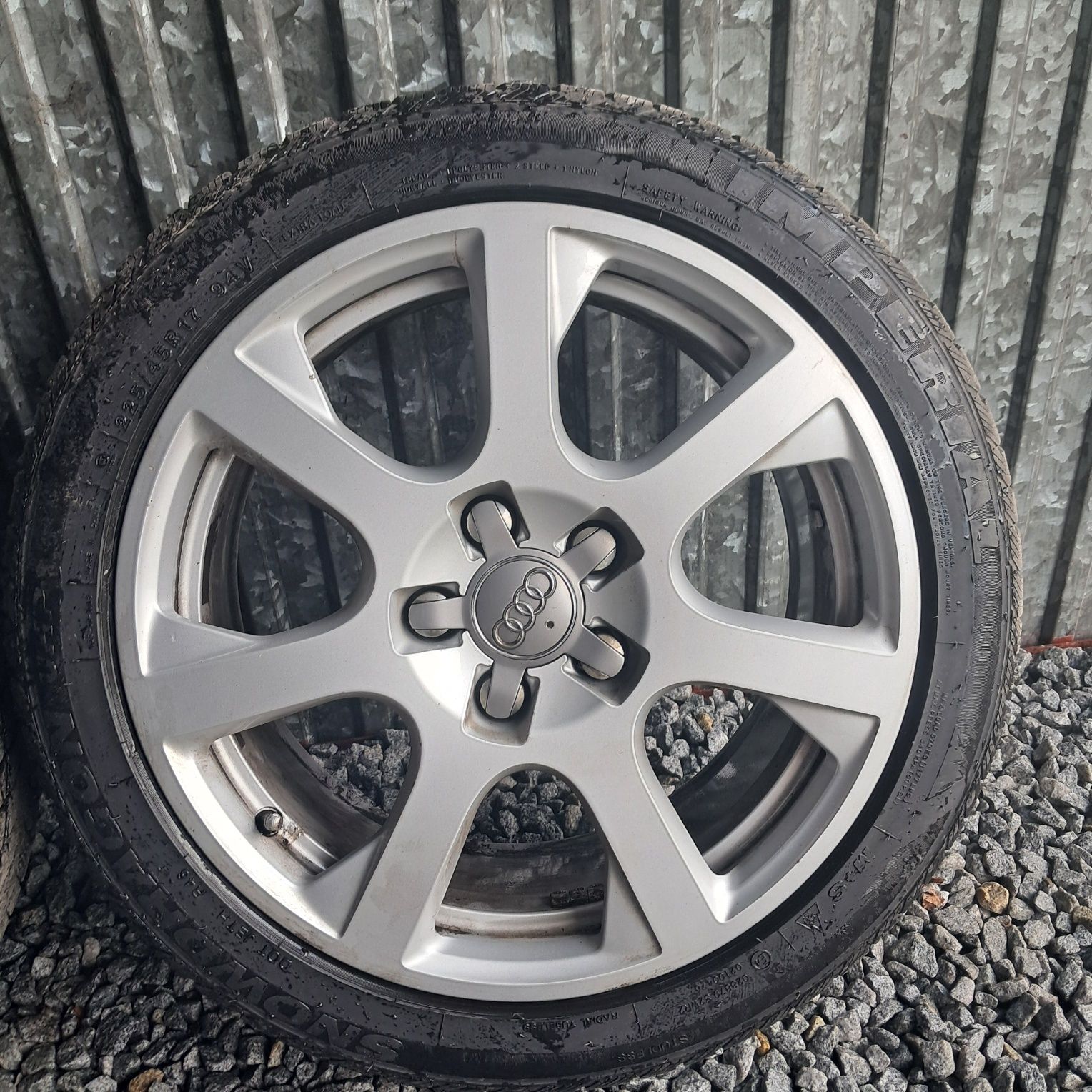Audi felgi 17' 5x112 z oponami zimowymi