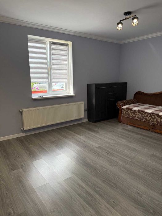 Пропонуємо новий просторий будинок у мальовничій Східниці Гори Карпати