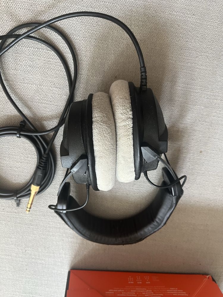 Sluchawki monitory Beyerdynamic DT 770 Pro
