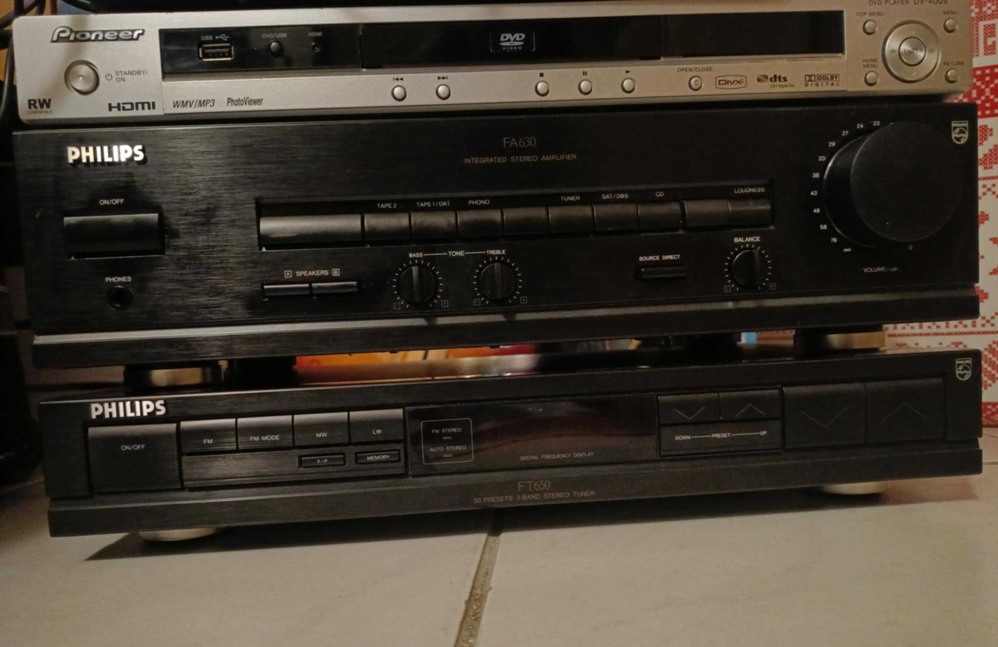 Tuner radiowy Philips FT650