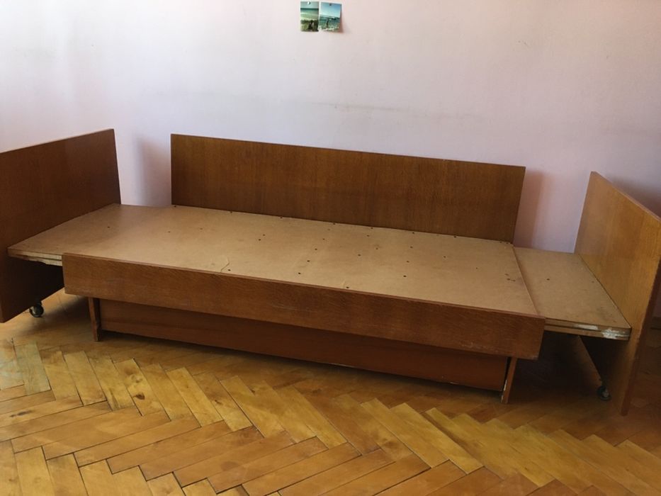 Диван без матраца