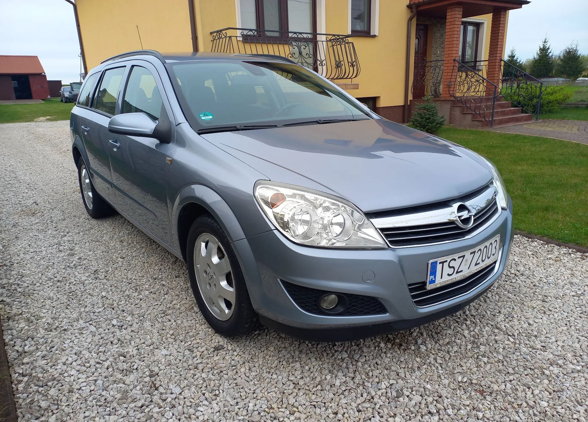 Opel Astra III 1.9 CDTI Cosmo в хорошем состоянии