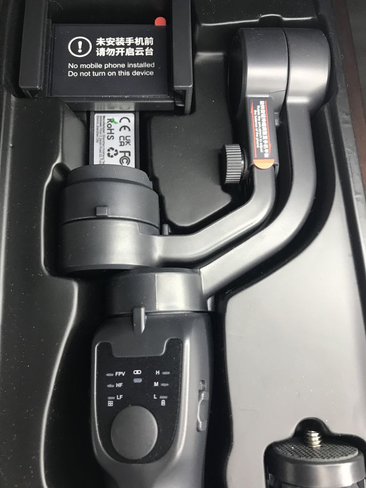 Axis gimbal 3 стабілізатор плюс штатив