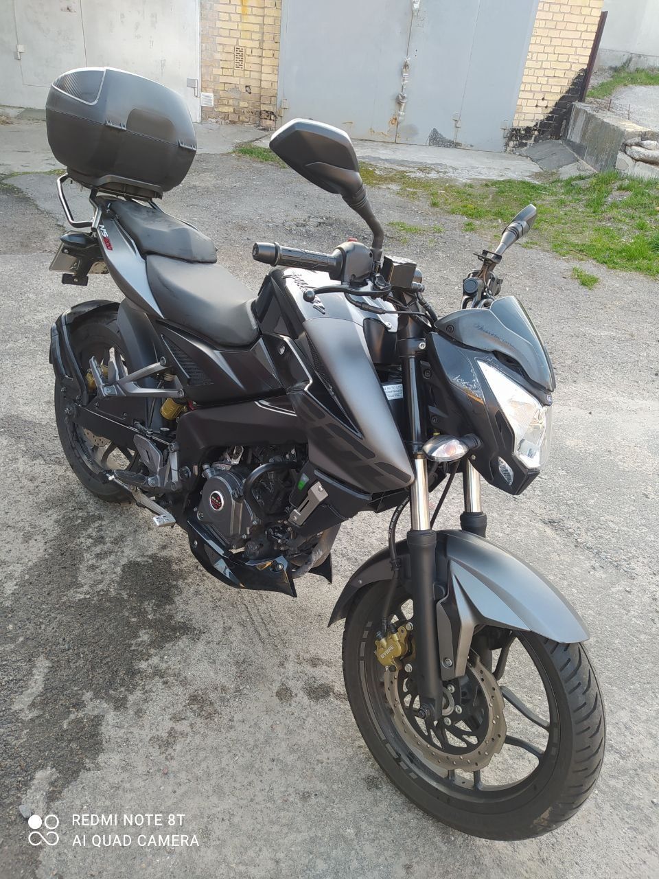 Продам мотоцикл Bajaj pulsar ns200