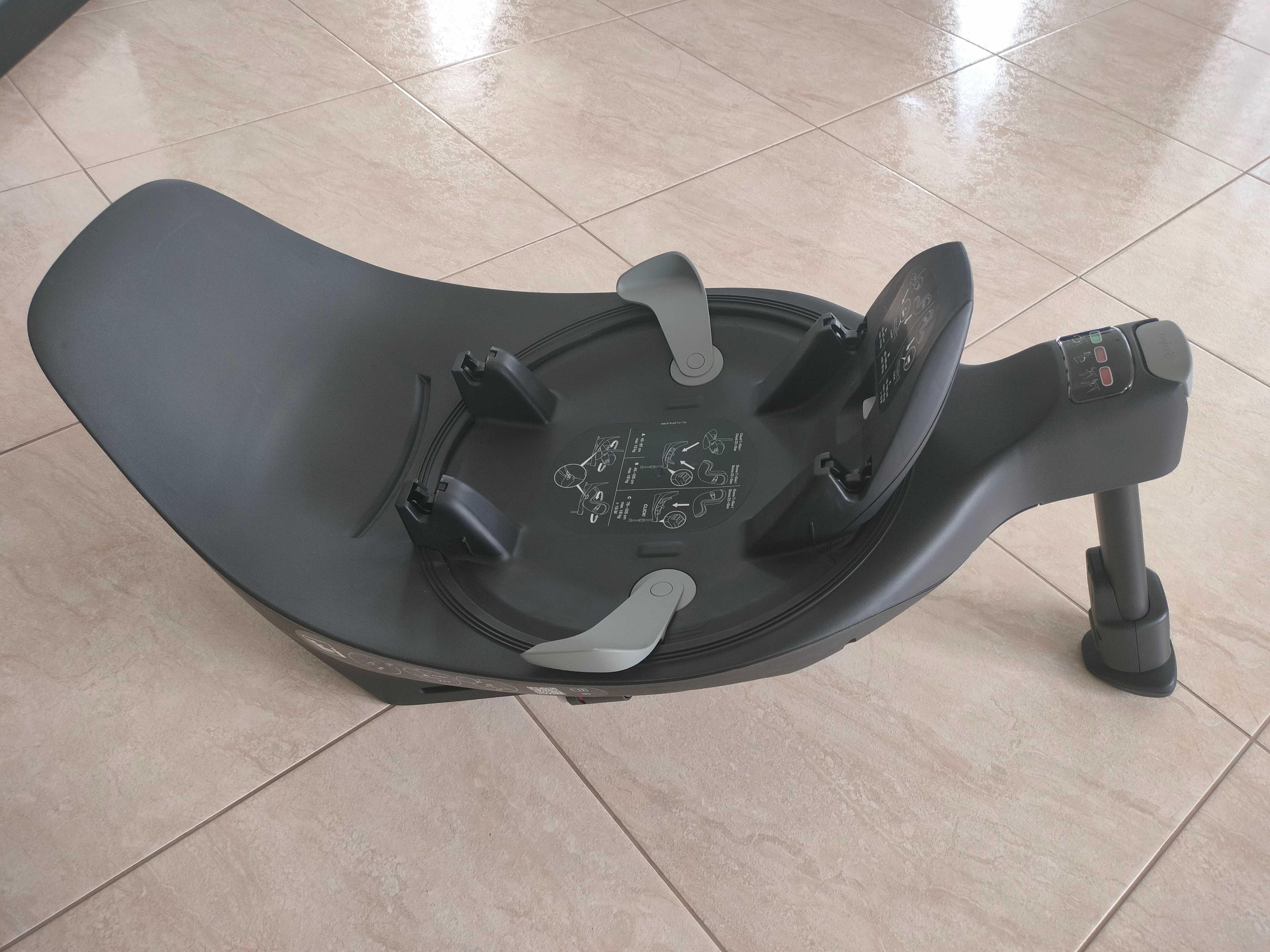 Sprzedam fotelik samochodowy CYBEX CLOUD T i-Size + baza T GWARANCJA