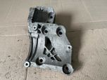 Кронштейн компрессора opel astra j 2.0 crdi  55582510