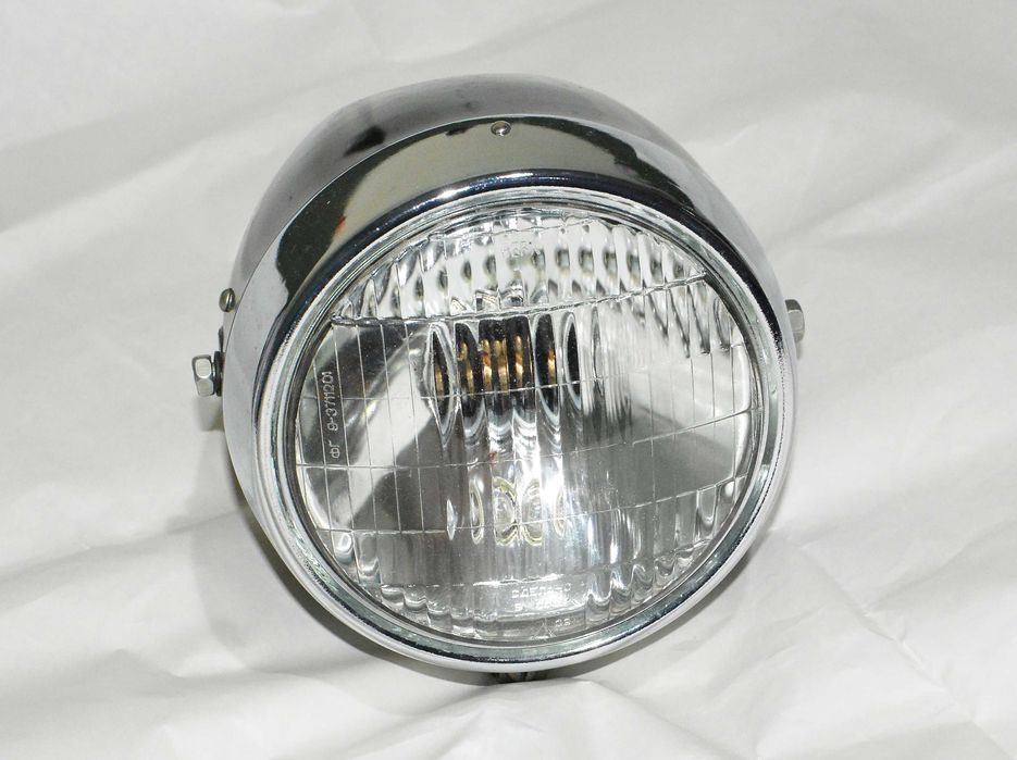 ПРОДАМ фару для мотоцикла-нова