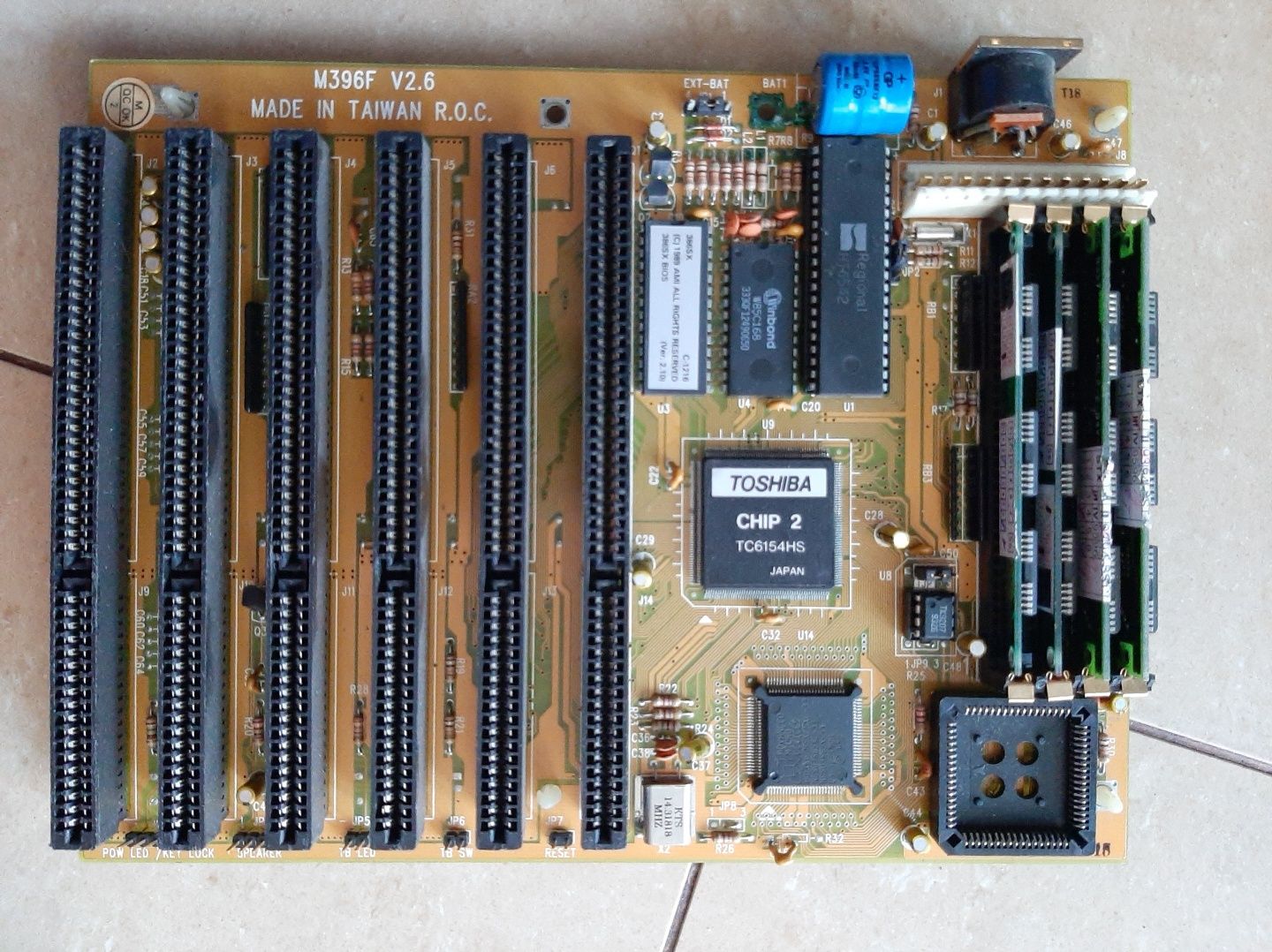 Kolekcja starych płyt głównych AT 486 Socket 3 7 etc