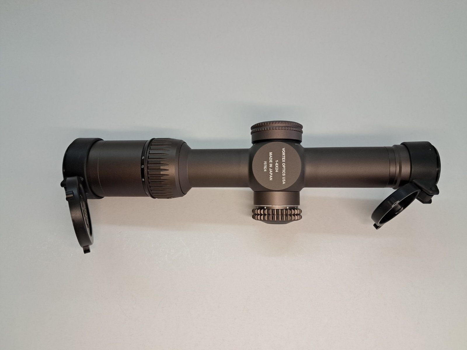 Оптичний приціл Vortex Razor  1-6x24 SFP