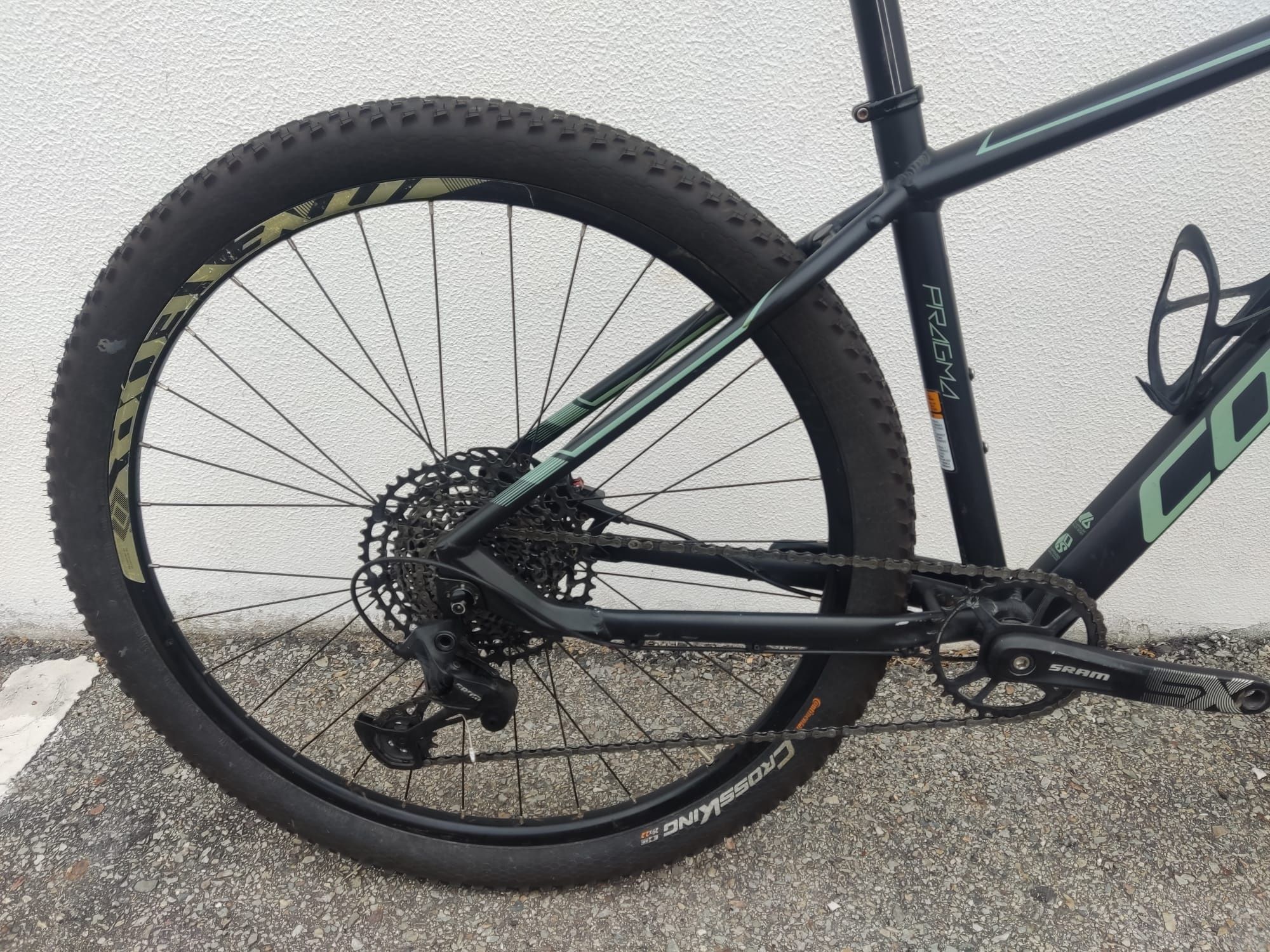 Btt 29 12x1v com rock shox