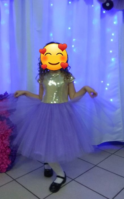 Дитяча сукня для дівчинки