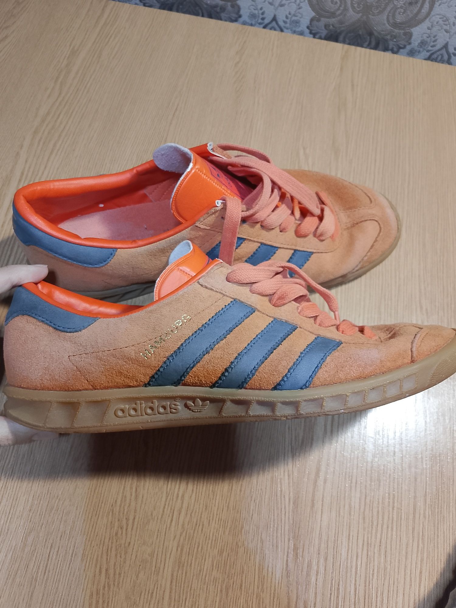 adidas hamburg orange
