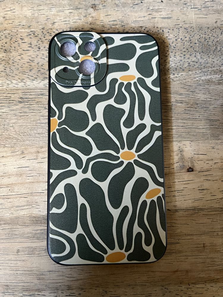 Etui case plecki obudowa  iphone 13