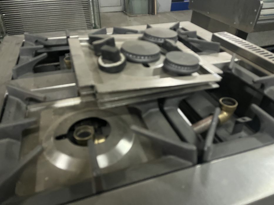 Fogão Junex 4 bocas impecavel mas faltam as torneiras do gas