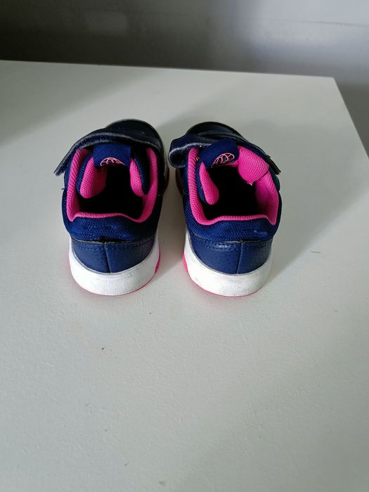 Buciki adidas r 23