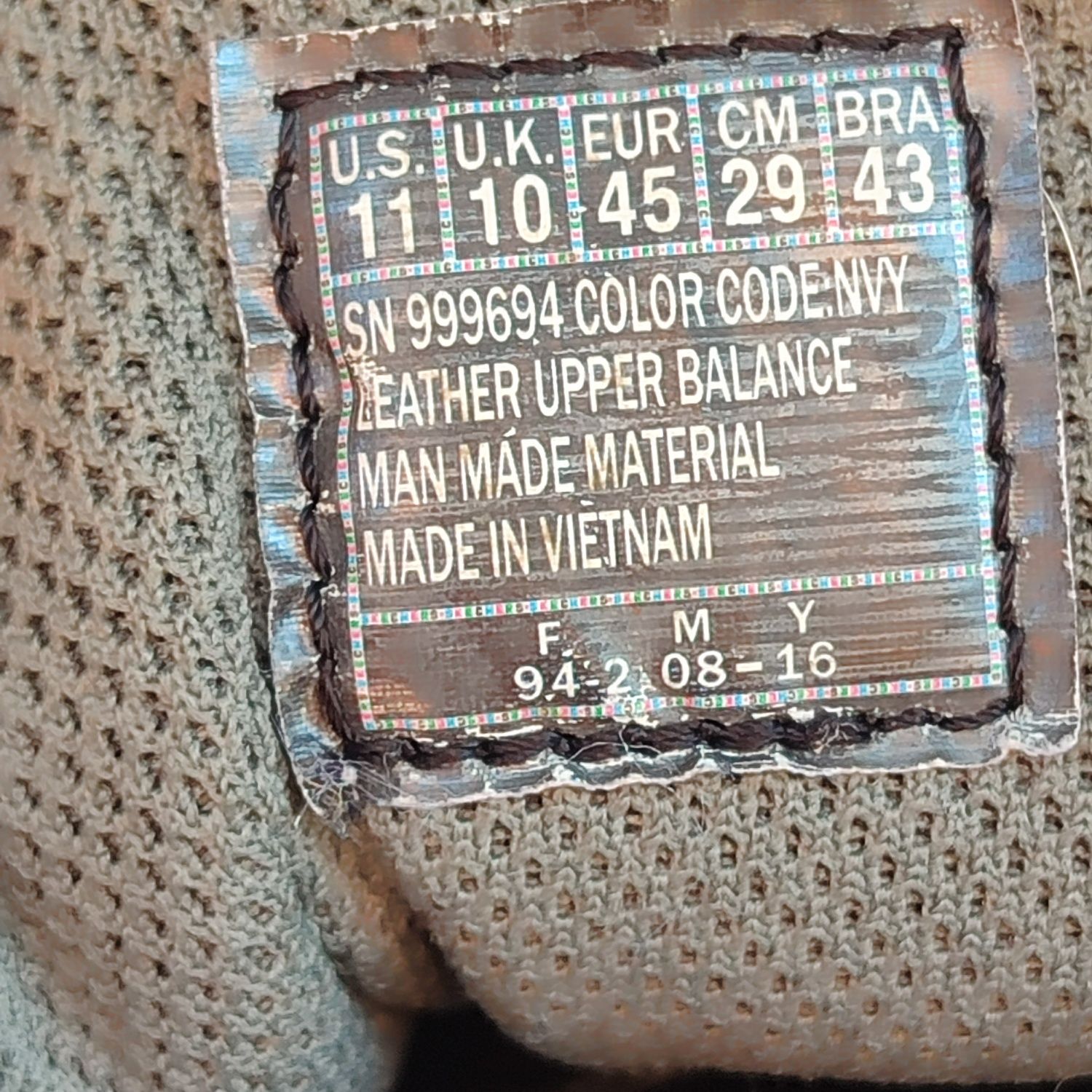 Кроссовки Skechers 45 размер (оригинал)